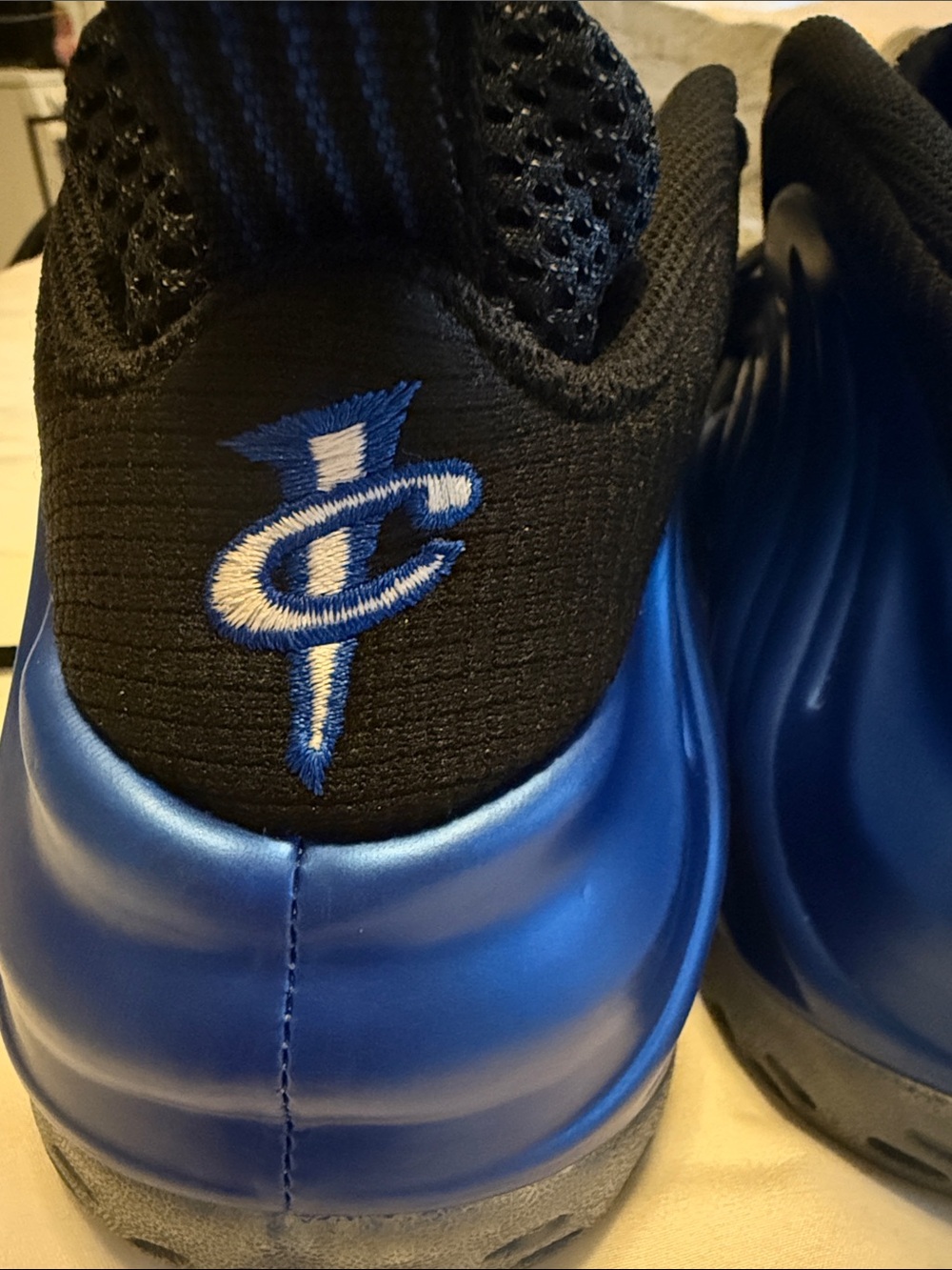 Nike Air Foamposite One "Royal - Picture 9 of 10